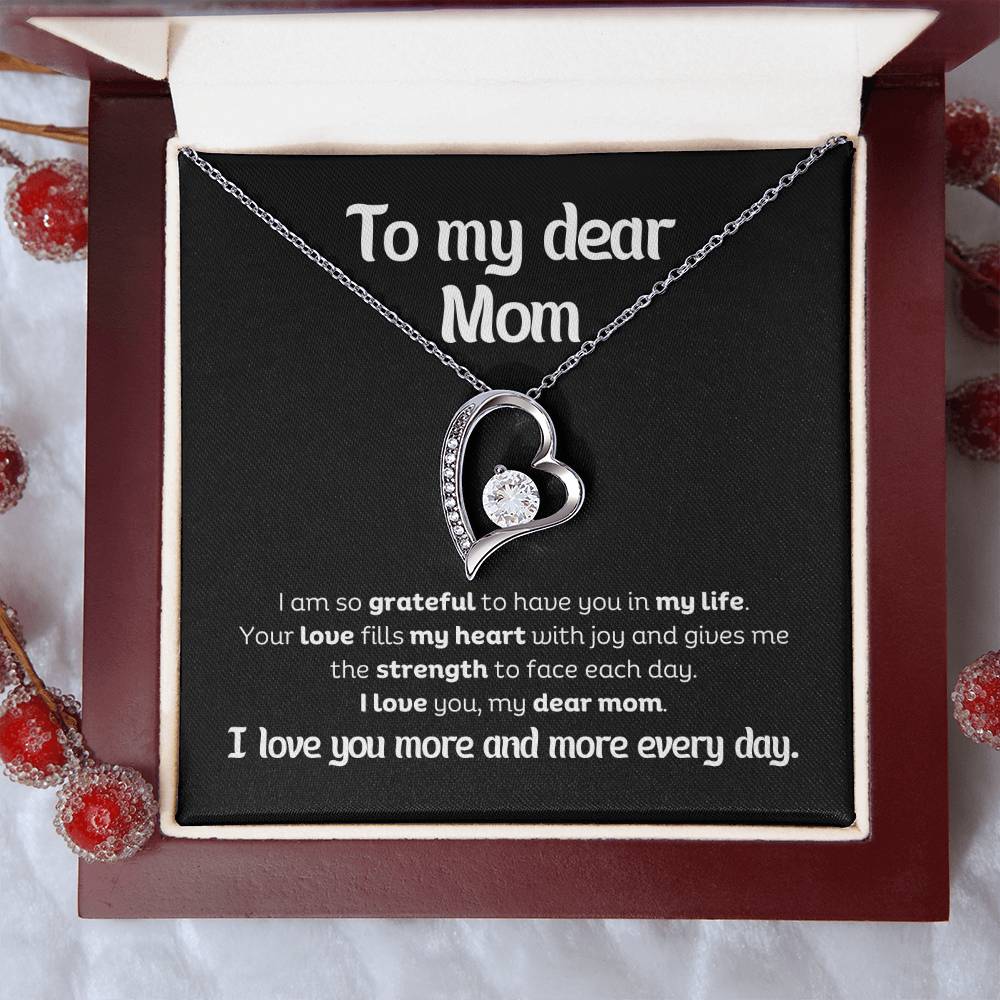 Forever Love Pendant Necklace – A Timeless Symbol of Love, The Perfect Gift for Your Mom