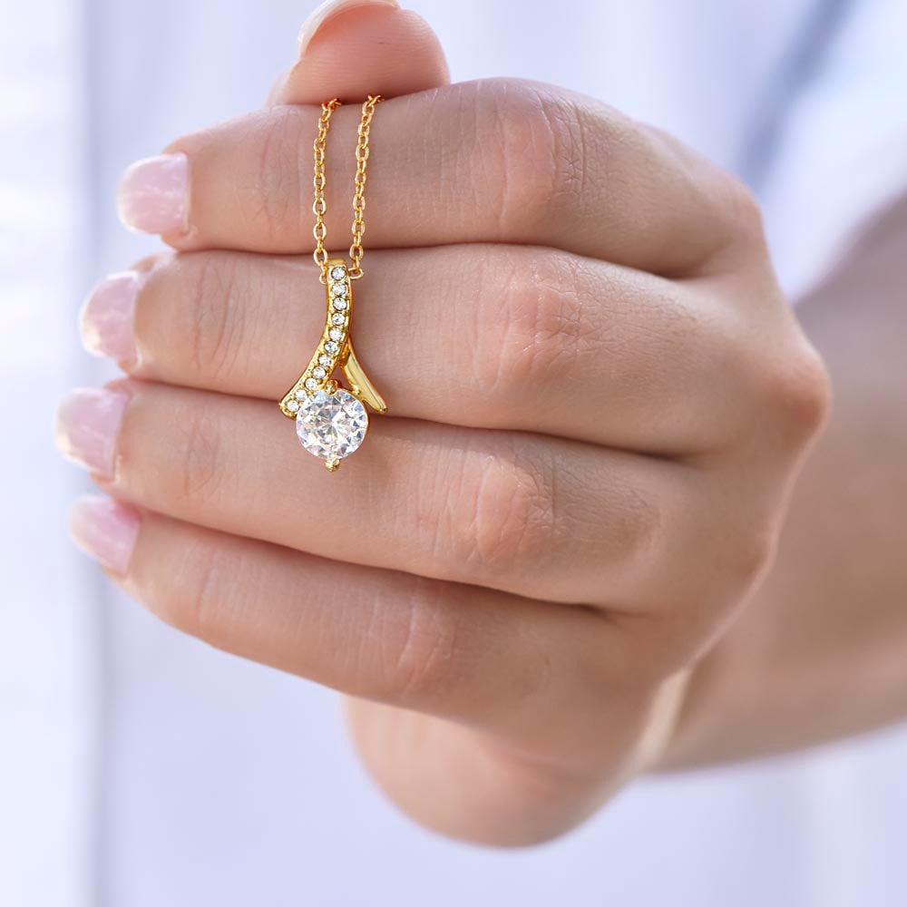 Alluring Beauty Necklace – Luxurious Yellow & White Gold Styles, The Perfect Birthday Gift for Mom