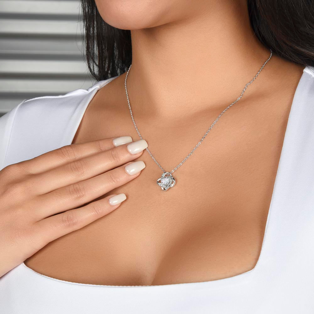 Elegant Love Knot Necklace – The Perfect Gift for Your Wife in Yellow & White Gold